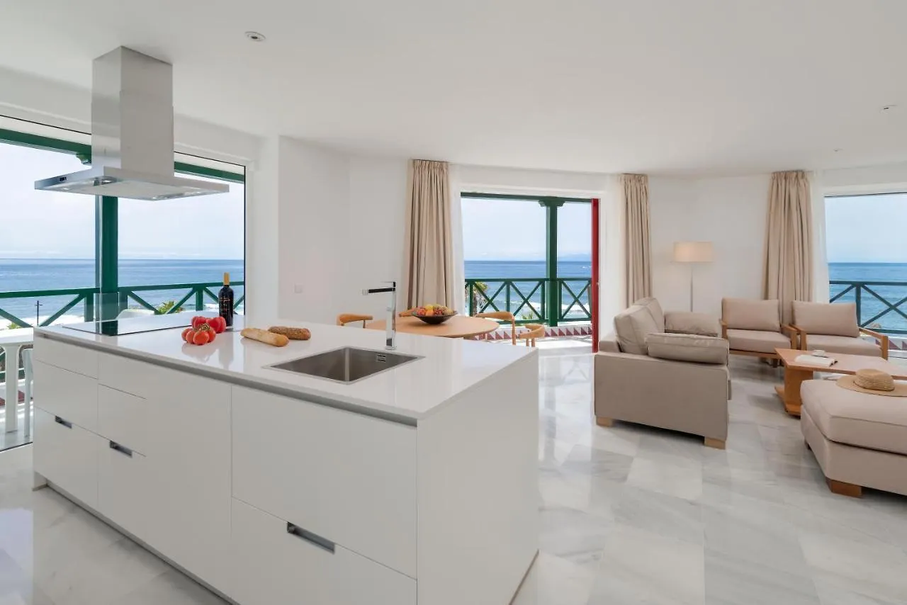 Ocean Suites By Upper Luxury Housing - Parque Santiago Playa de las Americas  0*, Playa de las Americas (Tenerife) Spagna