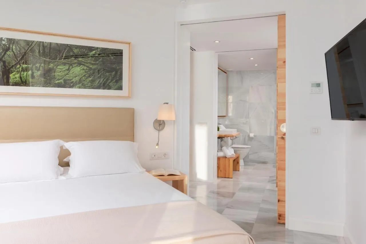 Aparthotel Ocean Suites By Upper Luxury Housing - Parque Santiago Playa de las Americas  Spain