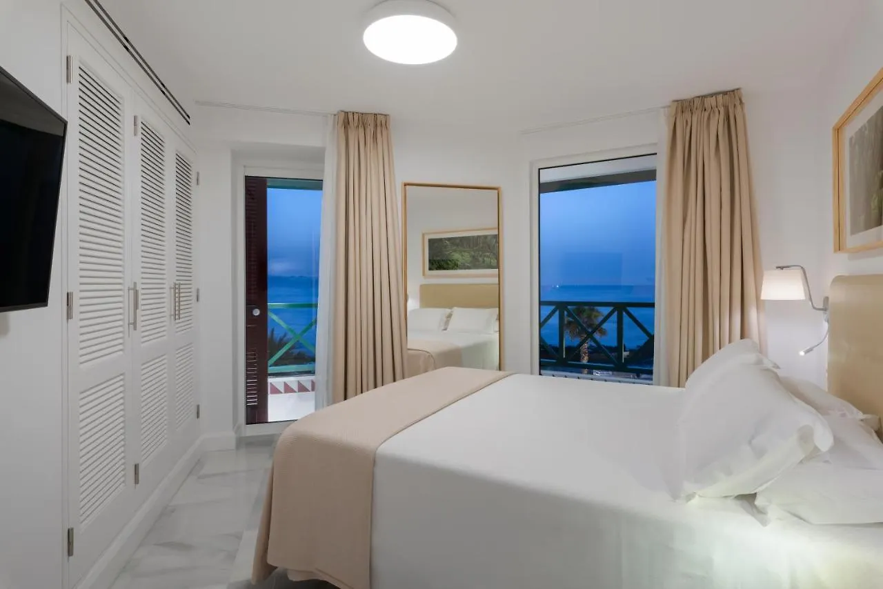 Aparthotel Ocean Suites By Upper Luxury Housing - Parque Santiago Playa de las Americas