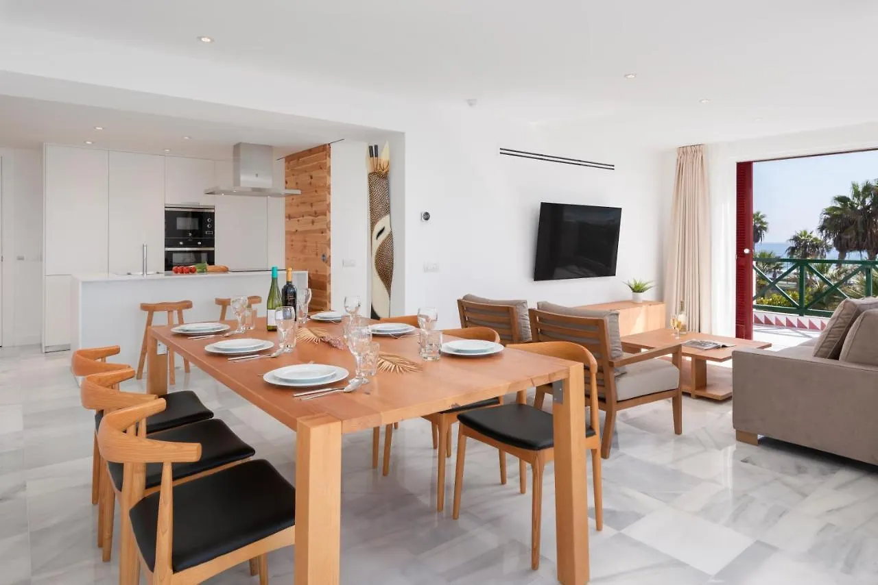 Ocean Suites By Upper Luxury Housing - Parque Santiago Playa de las Americas  Aparthotel